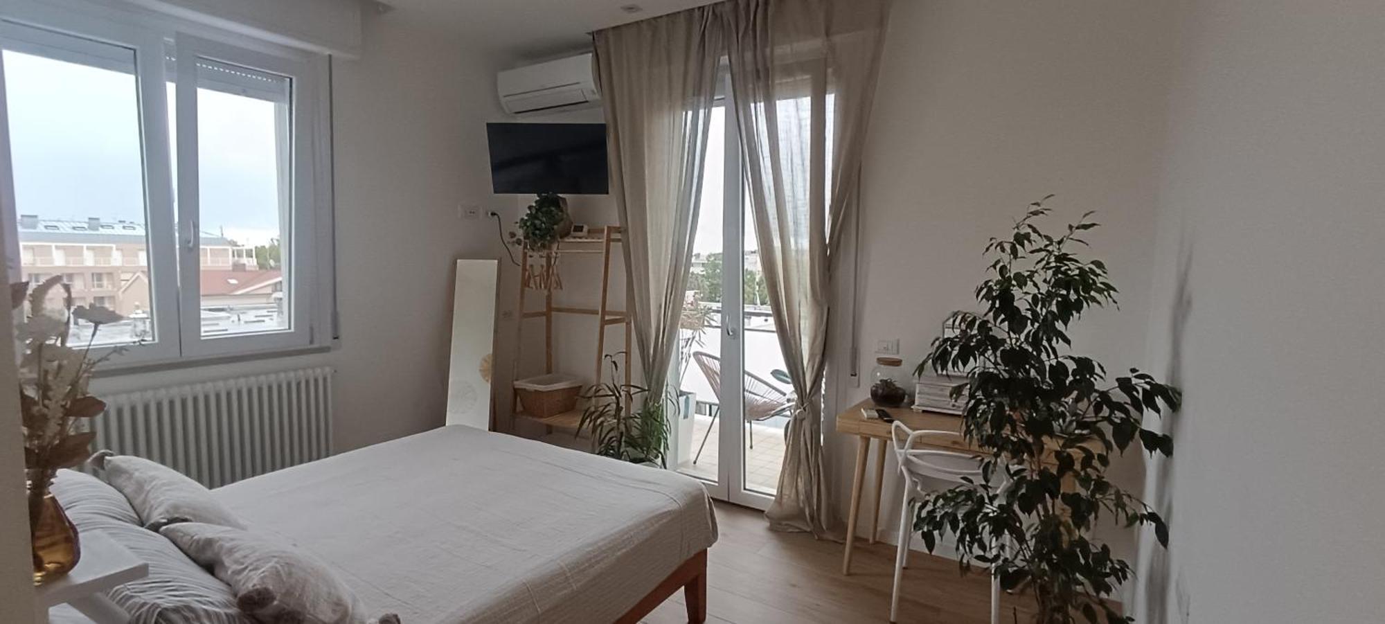 Keizna Rooms Чезена Экстерьер фото